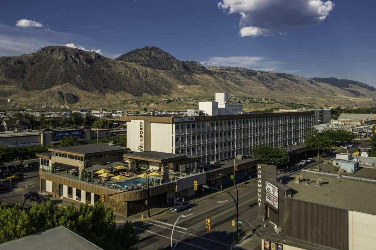 Delta Hotels By Marriott Kamloops Exterior photo